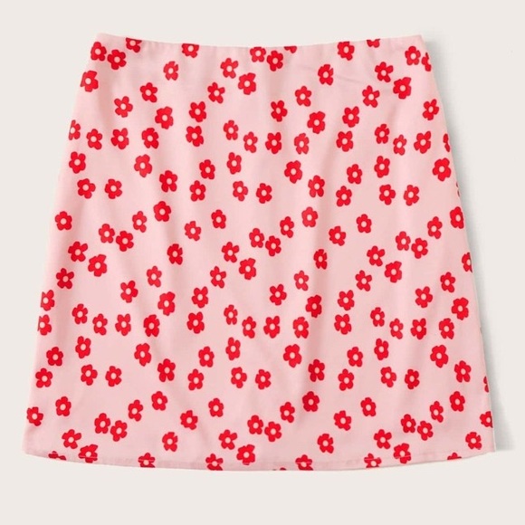 SHEIN Floral Mini Skirt - Pink & Red - Picture 4 of 11